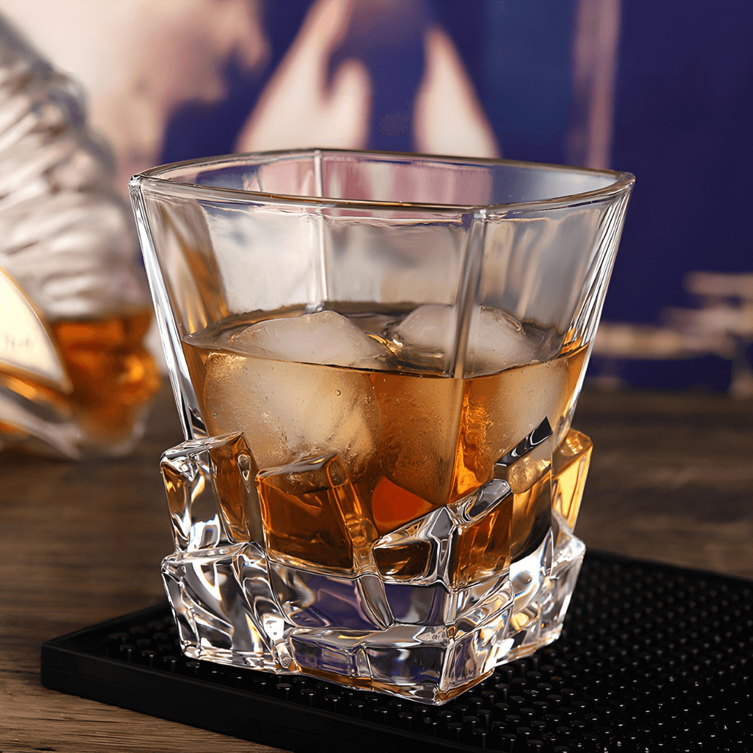 Iwa Japonský Křišťálový Whisky Pohár
