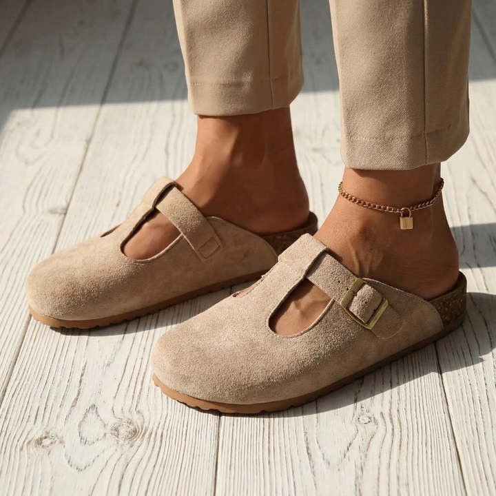 Têmis - Pantofle s elegantní minimalistickou sponou
