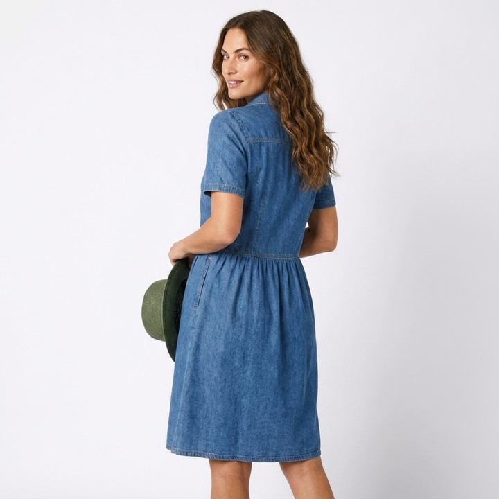 Neusa - Džínové Šaty" can be rewritten as "Neusa - Denim Dress.