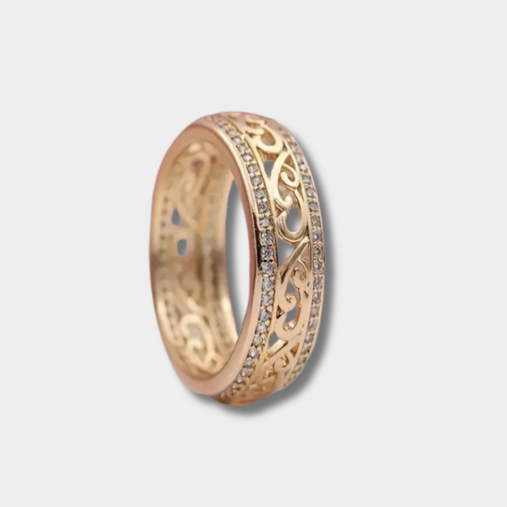 Kerstin - Bright Hall Gold Ring