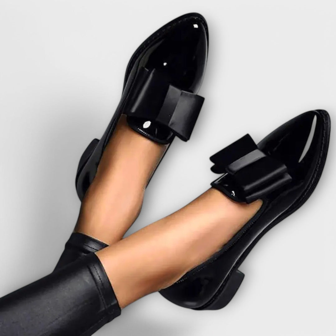 Chrysa - Lesklé mokasíny pro elegantní styl