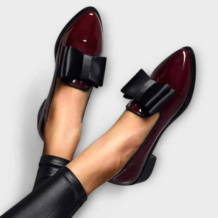 Chrysa - Lesklé mokasíny pro elegantní styl