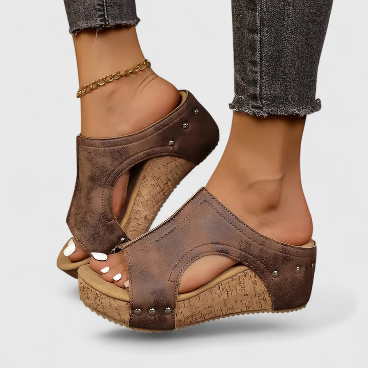 Marigo - Elegantní platformové ortopedické sandály