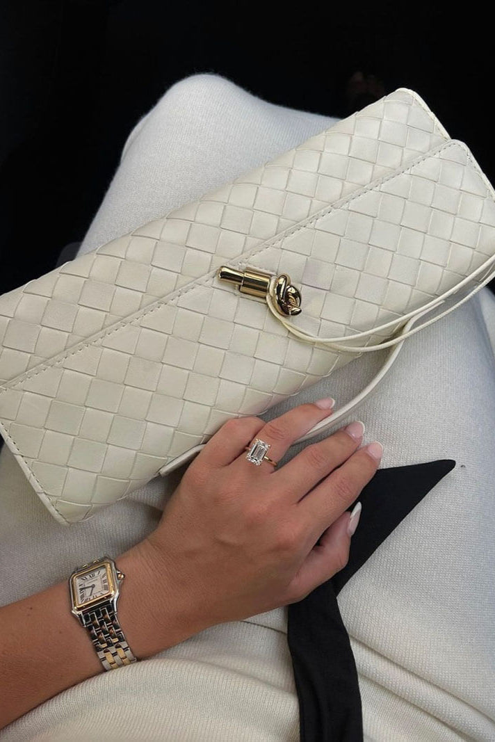 Clutch kabelka Melanie se zlatým uzlem