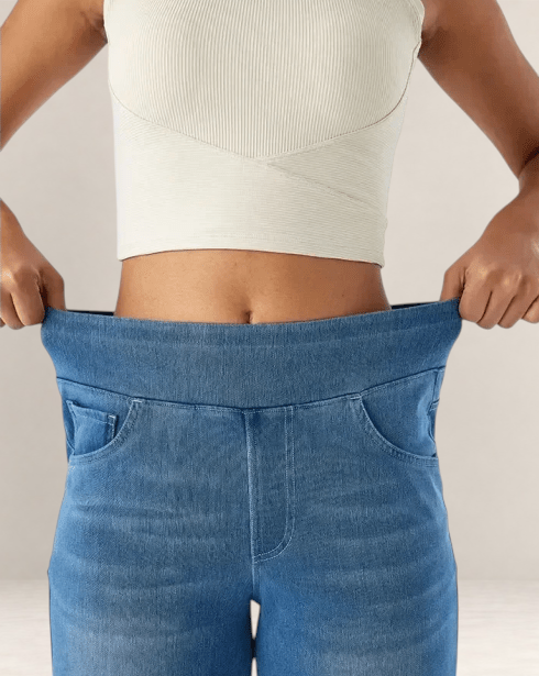 Valvet Oak House blue stretch denim trousers with a comfortable elastic waistband worn by a woman