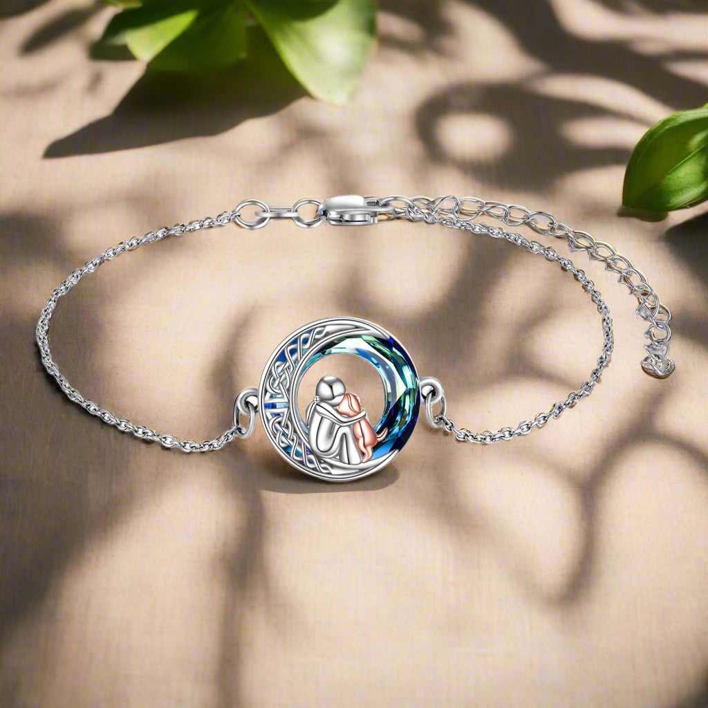 Úprava náramkových hodinek se stříbrným talismanem psa 925